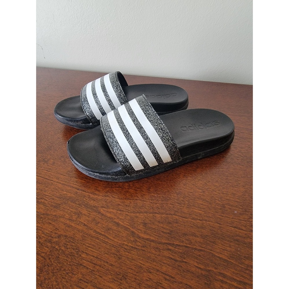 Adidas Girls 10Y Black Silver Slides Beach Summer Vacation Resort Sandals EUC